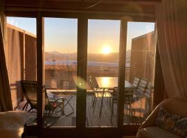 Luxurious duplex for 4-7p with large terrace and pool in ski-in ski-out 5 star residence at Les Arcs, hotel in Bourg-Saint-Maurice