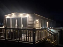 Ellis Retreats at Tattershall Lakes, vakantiewoning aan het strand in Lincoln