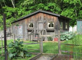 The Renovated Barn at Seneca Rocks, holiday home in Seneca Rocks