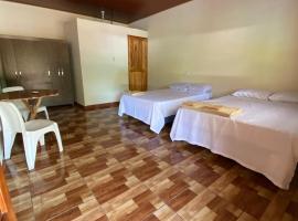 Hostal las 3 J, hótel í Suchitoto