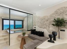 Portara Seaside Luxury Suites, hotel in Naxos Chora