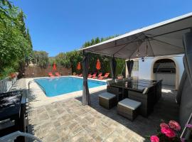 Villa GAN EDEN, vacation rental in La Drova