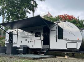 Buye Campers, glamping en Cabo Rojo