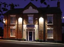 The Queen Hotel, bed and breakfast en Olney