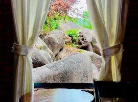 Da Let Homestay & Coffee, ubytování v soukromí v destinaci Hiệp Mỹ