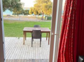 Reds Bungalow, serviced apartment in Didim