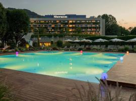 Sheraton Lake Como Hotel, hotel romântico em Como