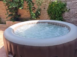 Nel Cuore di Campomarino, hotel v destinaci Campomarino