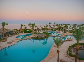 Safir Sharm Waterfalls Resort, hotel cerca de Centro comercial Alf Leila Wa Leila, Sharm El Sheikh