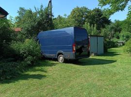 Parkowe Ranczo โรงแรมในโปไร