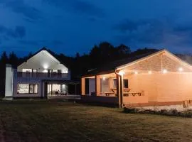 Cabana 1407 Valea Avrigului