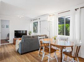 Cosy Adelaide Hills getaway, hotel in Blackwood