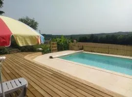 Au coeur du Périgord noir, gîte 6 pers, vue panoramique, proche Sarlat