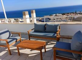 El Horizonte PiscinaTerraza y Vistas, būstas prie paplūdimio mieste Karbonerasas