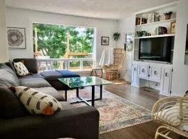 Parkman Pad in Montague