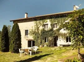 L'Ange : Entre monts et vallées