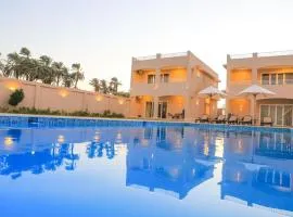 Royal Nile Villas - Pool View Apartment 1