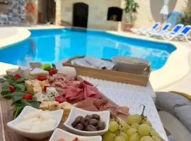 Ta' Ġilarda Boutique Living