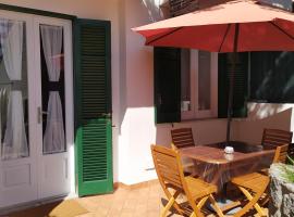 Casetta Emilia vicino al mare, hotel v Ischii