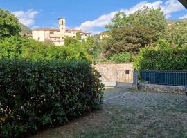 Villetta, hotel em Massa