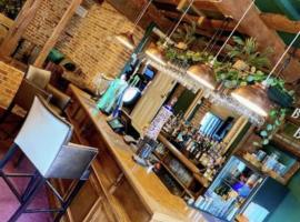 Limes hotel, hotel v destinaci Needham Market
