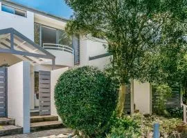 DY008 - 3 bedroom townhouse - Dee Why
