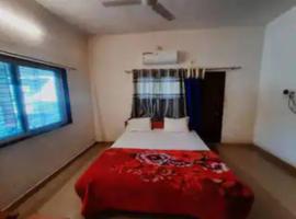 Narmada NATH Homestay, hotel v destinaci Rājpīpla