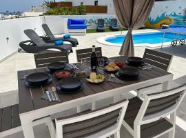 Casa Vedas - 3 bedroom villa with private pool: Puerto del Carmen'de bir tatil evi