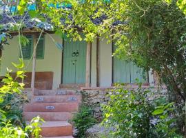 yasmin ecohouse zanzibar, brunarica v mestu Kizimkazi