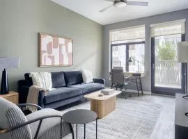 1BR Mission Bay w Gym nr Caltrain SFO-25