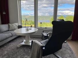 Nybyggt fj&auml;llboende Hus&aring;, &Aring;re, casa de campo em Hus&aring;