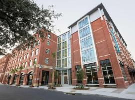 Homewood Suites By Hilton Charleston Historic District, хотел в Чарлстън