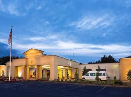 DoubleTree by Hilton Charlotte Airport