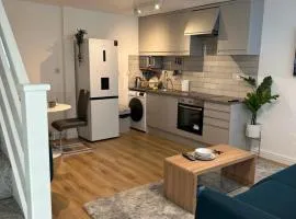 Dartford Luxurious House with Parking - Netflix - Wi-Fi