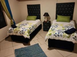 The Sanctuary - Self Catering Accommodation, hotel sa Mtubatuba