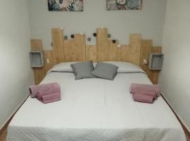 Casa Vacanze Il Mirto Bianco โรงแรมในออลเมโด