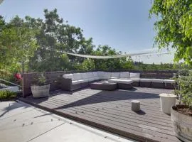 San Diego Gem with Private Hot Tub, Close to Dtwn!