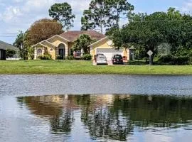 A Treasure Coast Gem- Private entrance and private bathroom