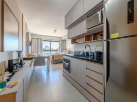 LIV - Apartamento 1011, hotel with pools in Porto Alegre