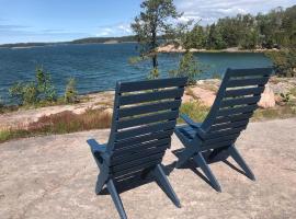Klippan - mökki omalla rannalla Nauvossa, pet-friendly hotel in Nauvo