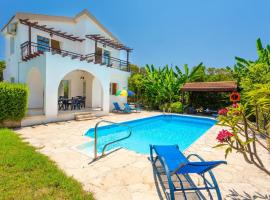 Sun Beach Villa Thio, hotel v destinaci Polis Chrysochous