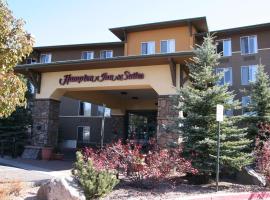 Hampton Inn & Suites Flagstaff - West, hotel poblíž významného místa Walkup Skydome, Flagstaff