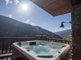 Luxury Treeline Residence with Hot Tub - By Ski Chalet Andorra