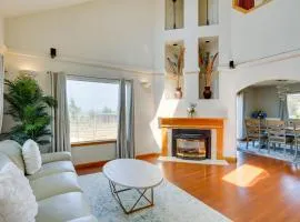 Seaside Eureka Vacation Rental with Bay Views!