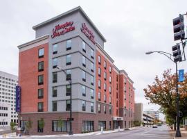 Hampton Inn & Suites Winston-Salem Downtown, готель у місті Вінстон-Сейлем