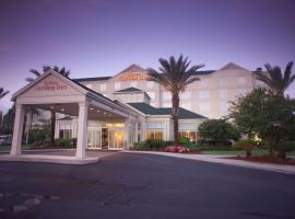 Hilton Garden Inn Jacksonville Airport, хотел в Джаксънвил