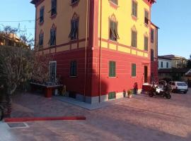 AFFITTACAMERE SobborgoSpina47, hotel v destinaci Sarzana