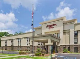 Hampton Inn Lagrange near Callaway Gardens