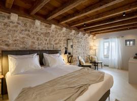 Modern Stone House, luxury suites in Dubrovnik Old Town, Privatzimmer in Dubrovnik