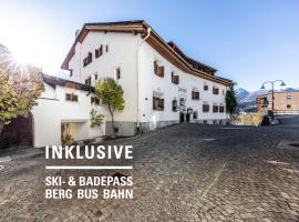 Engadiner Boutique-Hotel GuardaVal, hotell i Scuol